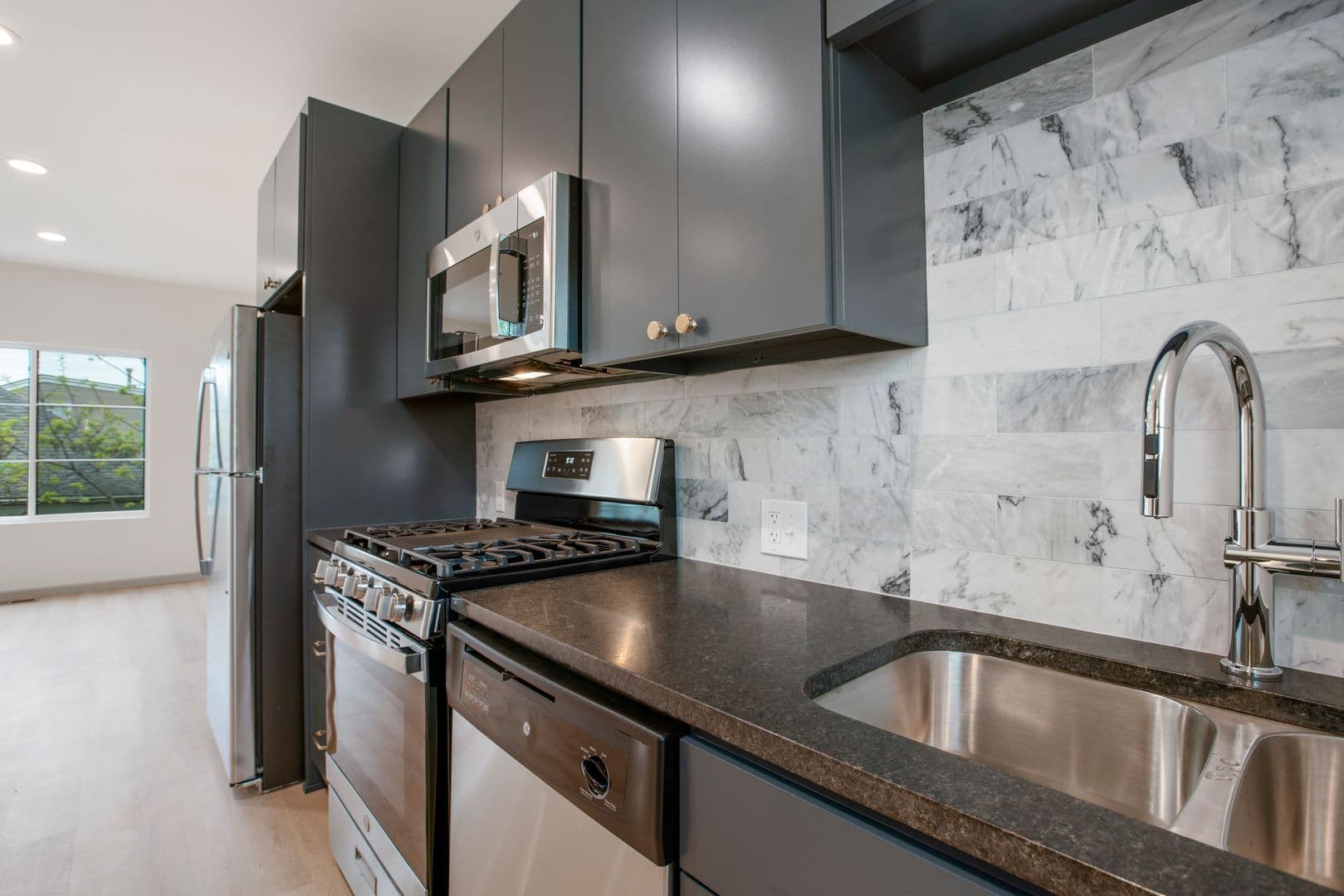 Tulsa Apartment: 1411 S Quaker Ave