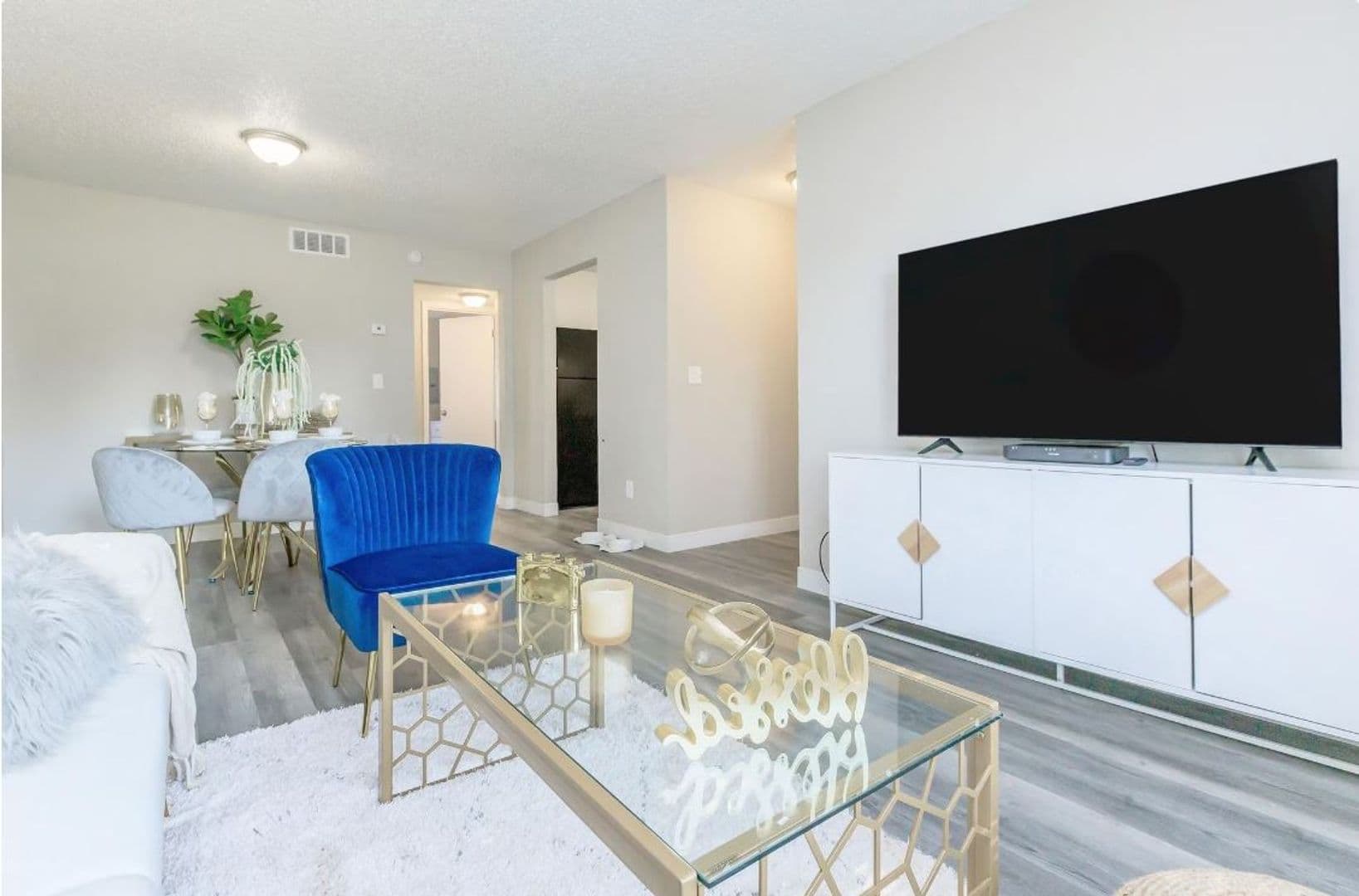 Oklahoma City Apartment: 2700 Indian Creek Blvd
