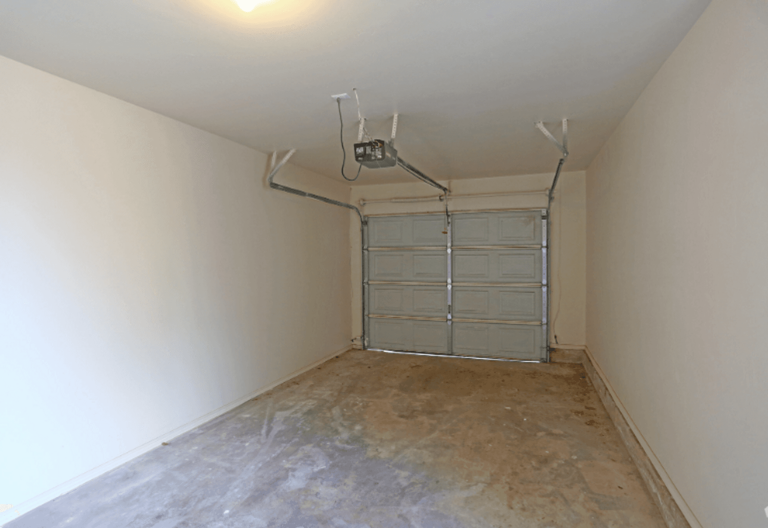 Edmond Apartment: 800 Chowning Ave