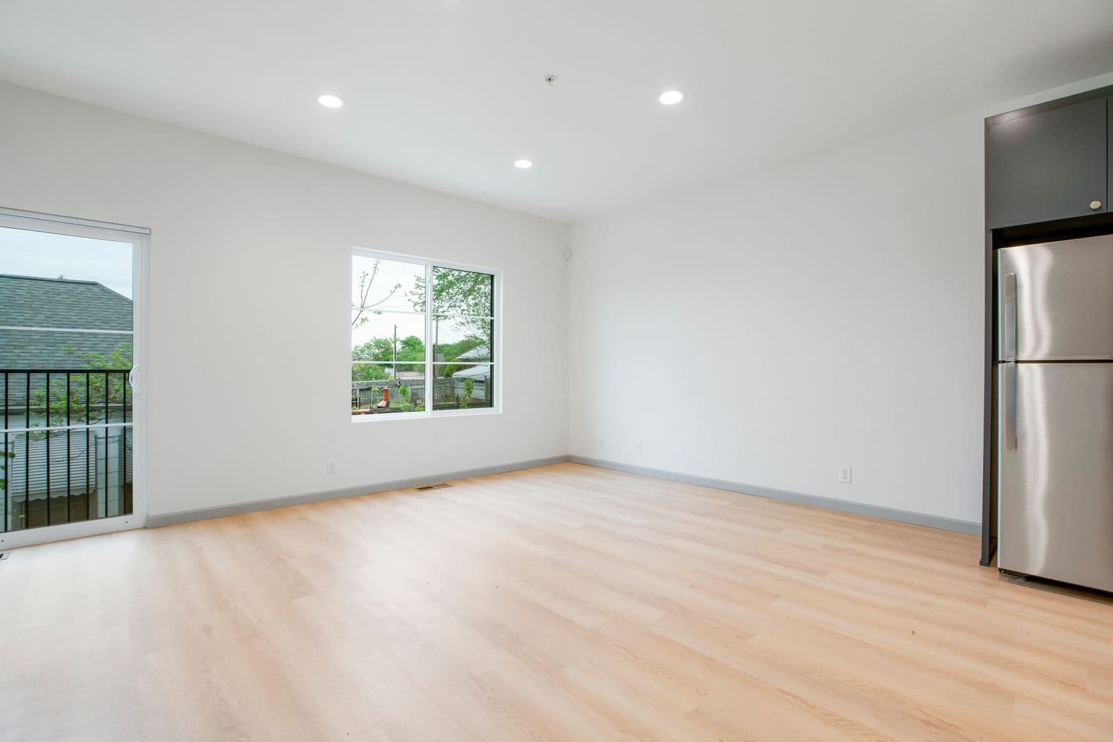 Tulsa Apartment: 1411 S Quaker Ave