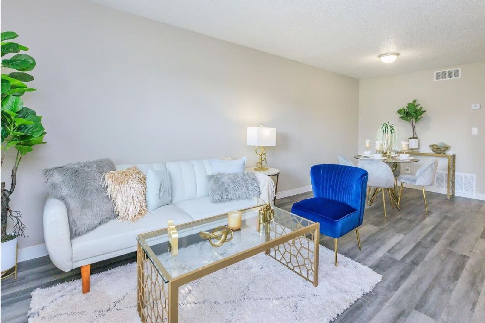 Oklahoma City Apartment: 2700 Indian Creek Blvd