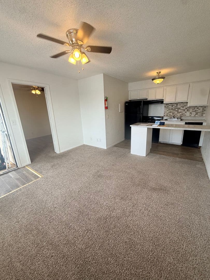 Glenpool Apartment: 1050 E. 141st Street South