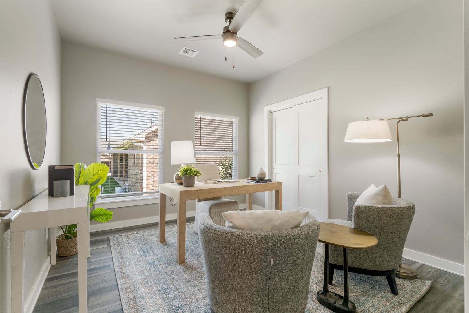 Jenks Apartment: 10700 Douglas Circle
