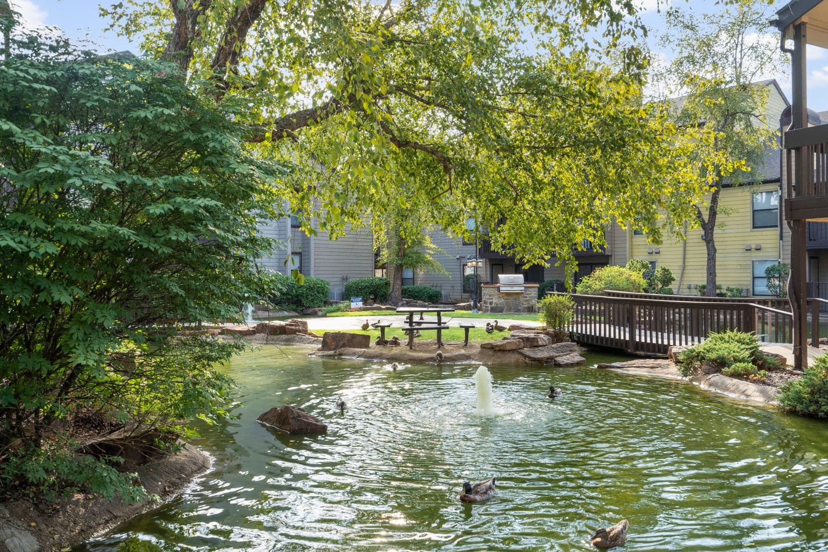 Tulsa Apartment: 10011 S Sheridan Road