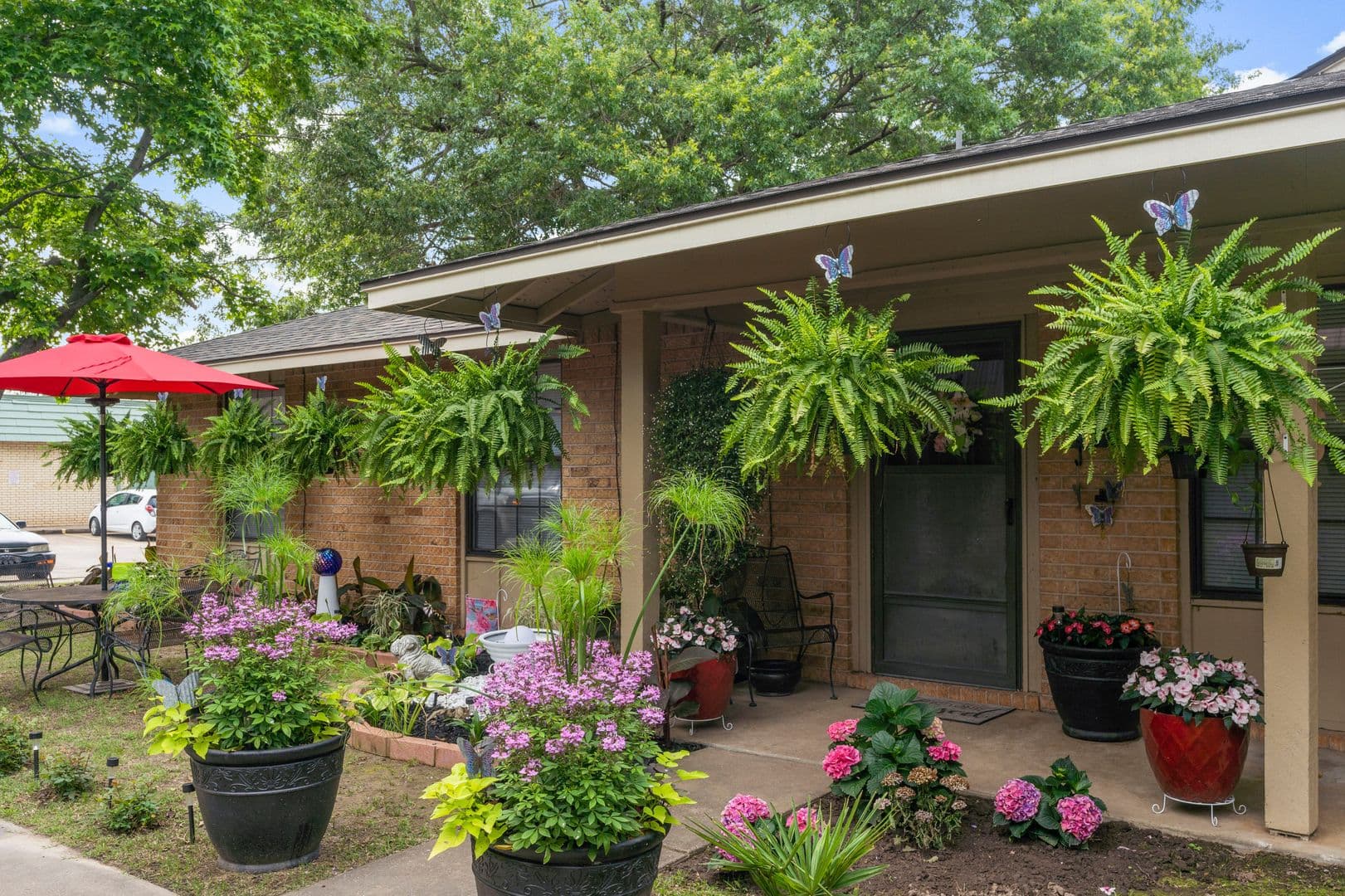 Pryor Apartment: 1501 Meadow Trace Drive #1