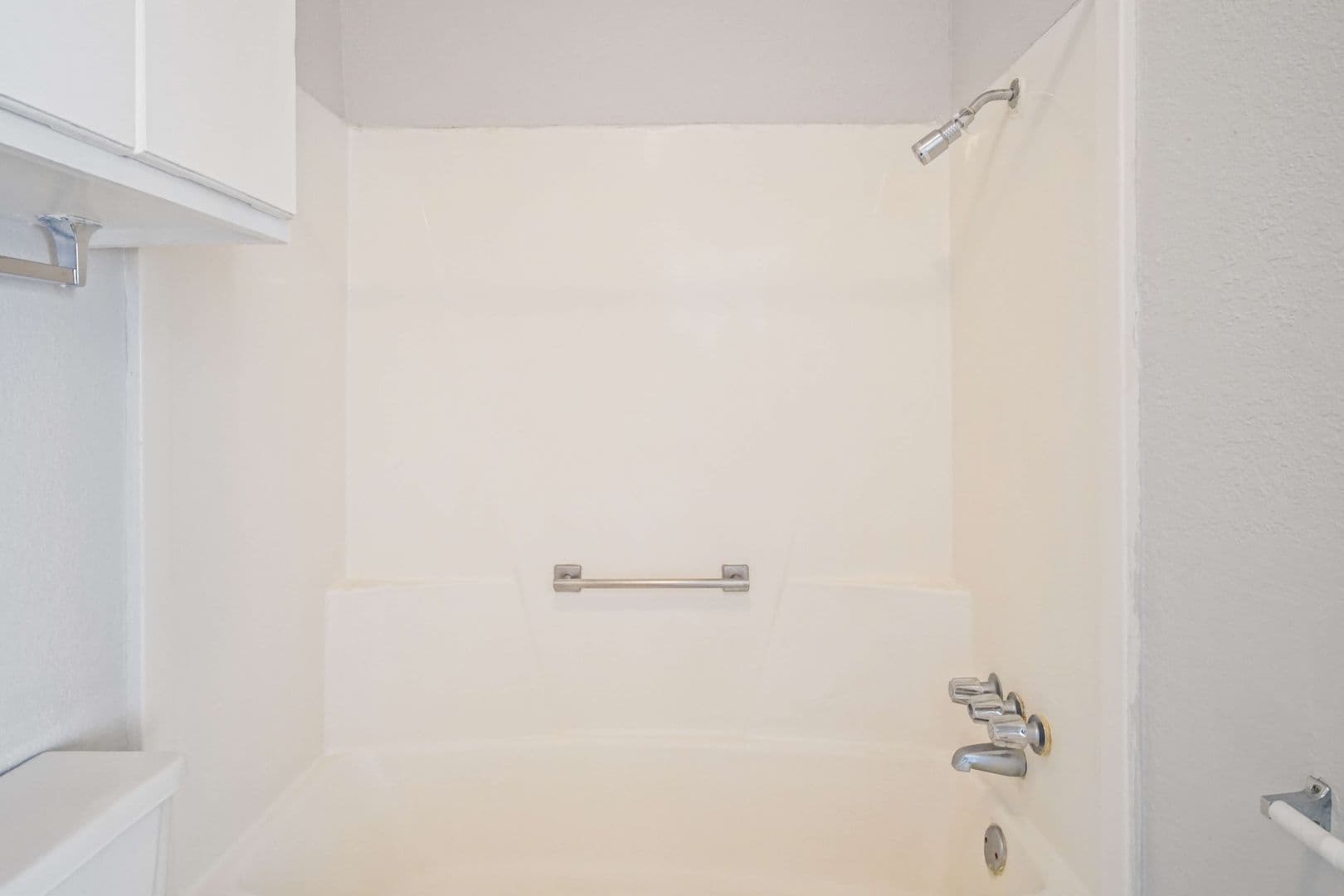Oklahoma City Apartment: 800 N. Meridian Ave