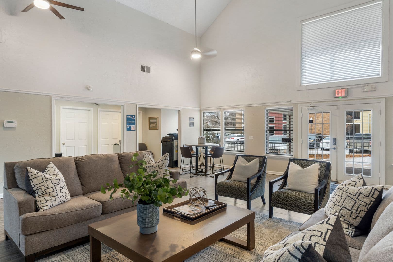 Norman Apartment: 705 Ridgecrest Ct