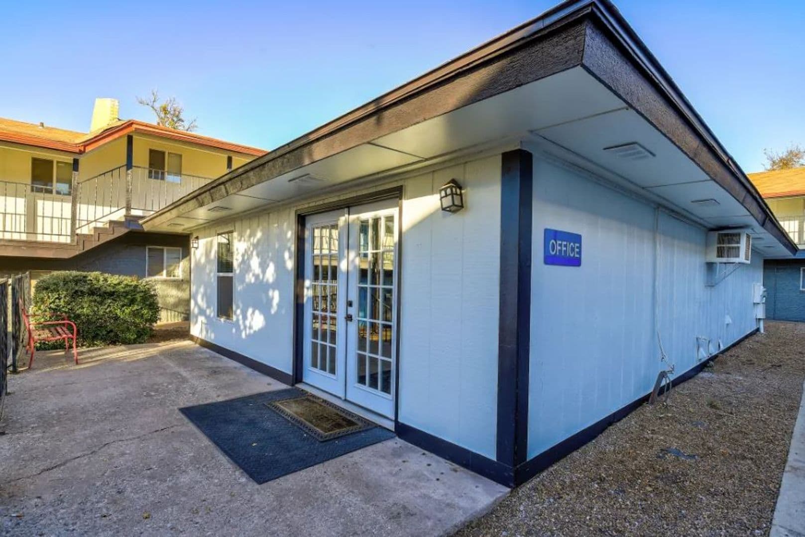 Oklahoma City Apartment: 2221 N. Meridian Ave