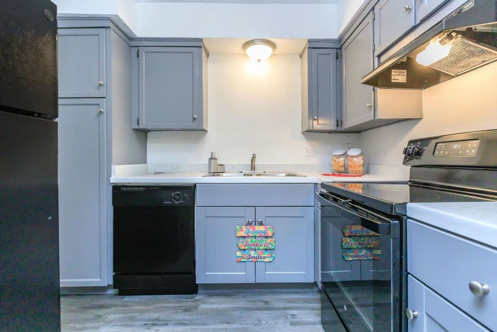 Oklahoma City Apartment: 2700 Indian Creek Blvd