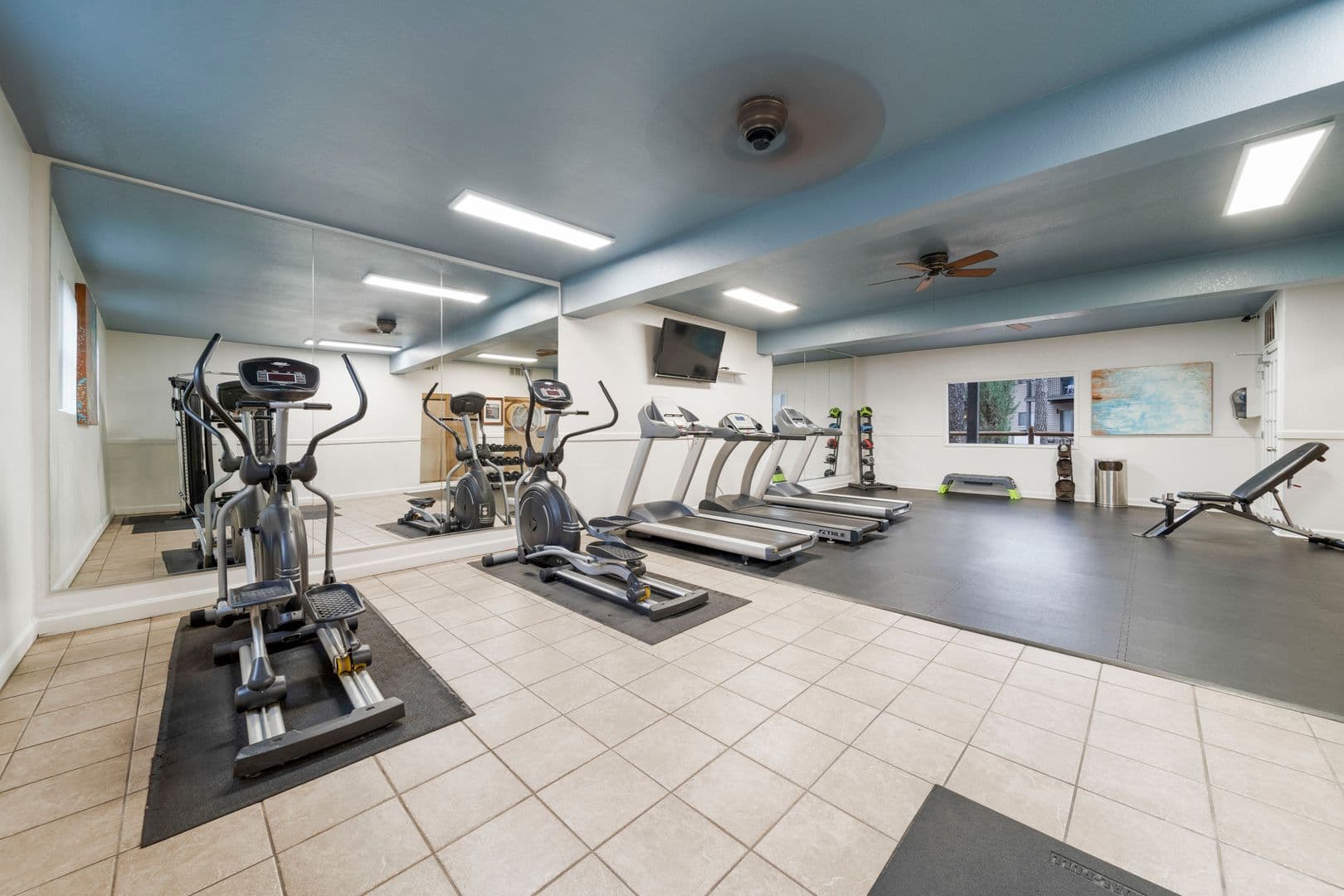 Tulsa Apartment: 8812 S Delaware Ave