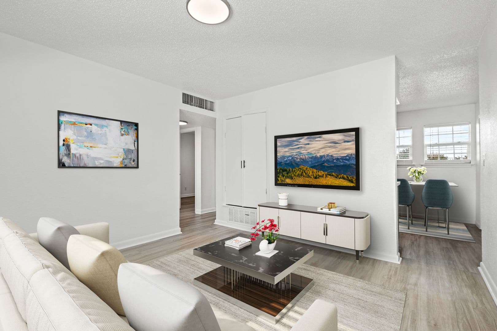 Oklahoma City Apartment: 701 E Wilshire Blvd