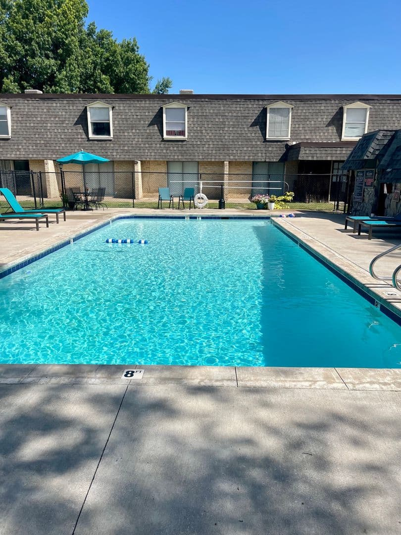 Pryor Apartment: 1501 Meadow Trace Drive #1