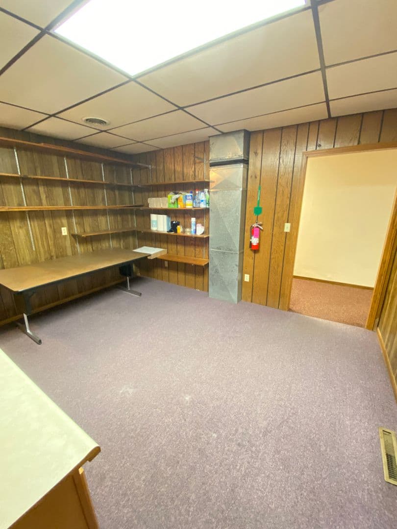 Berlin Apartment: 118/120 E Huron St
