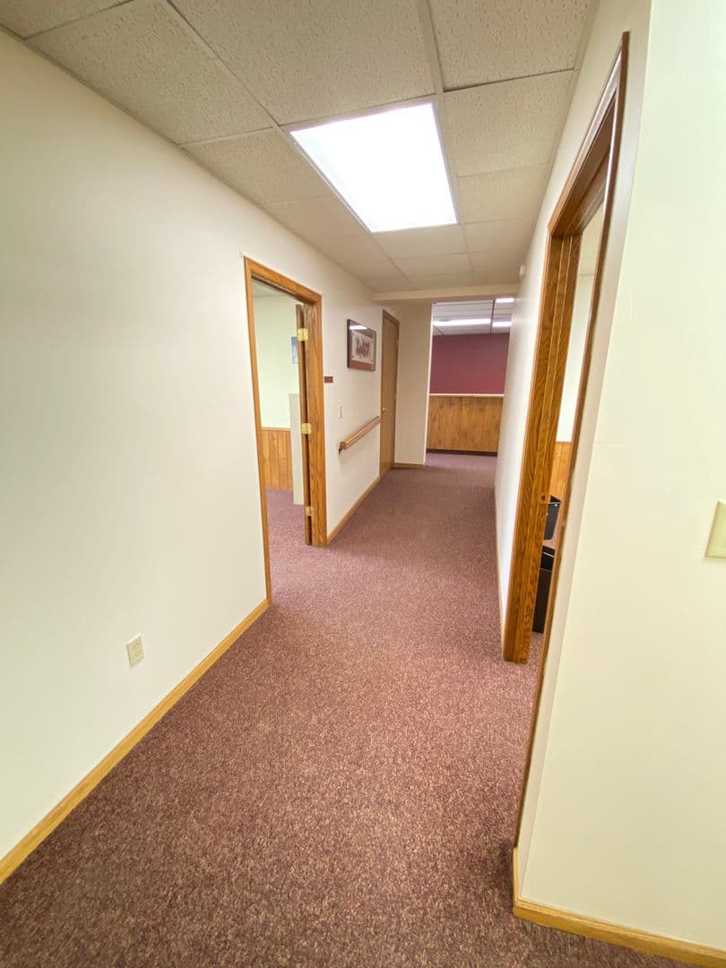 Berlin Apartment: 118/120 E Huron St