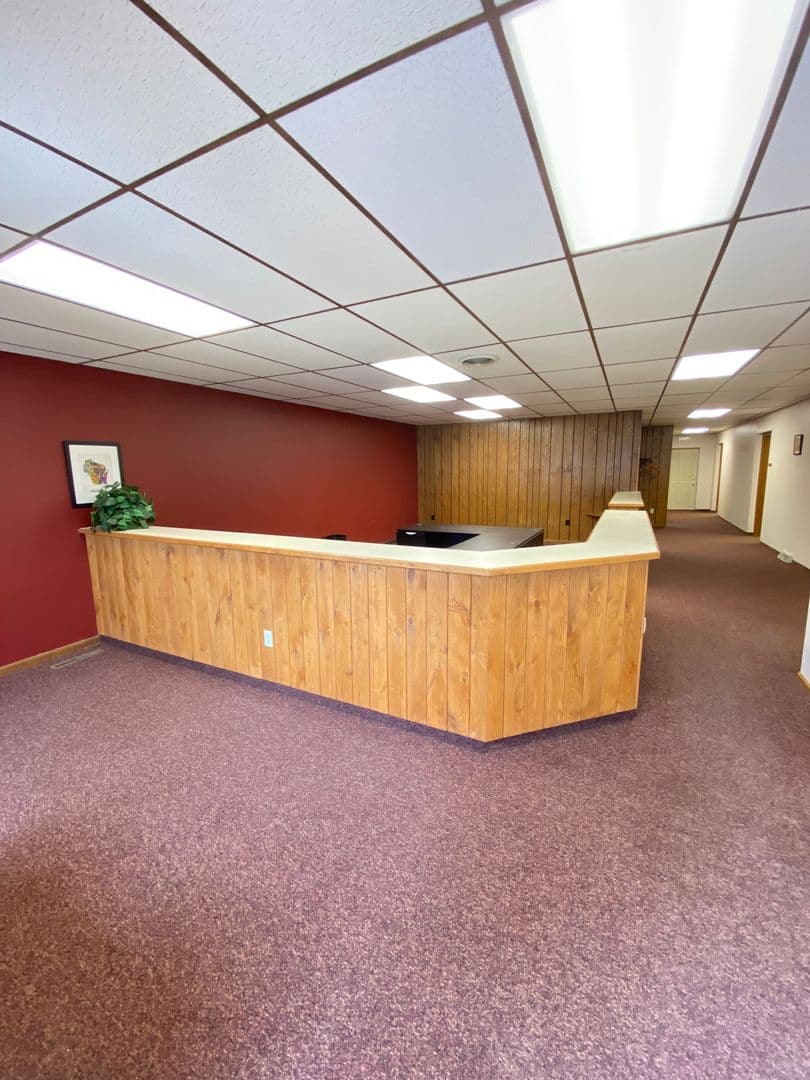 Berlin Apartment: 118/120 E Huron St