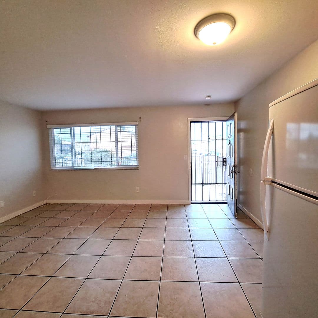 Las Vegas Apartment: 4368 Vornsand Drive