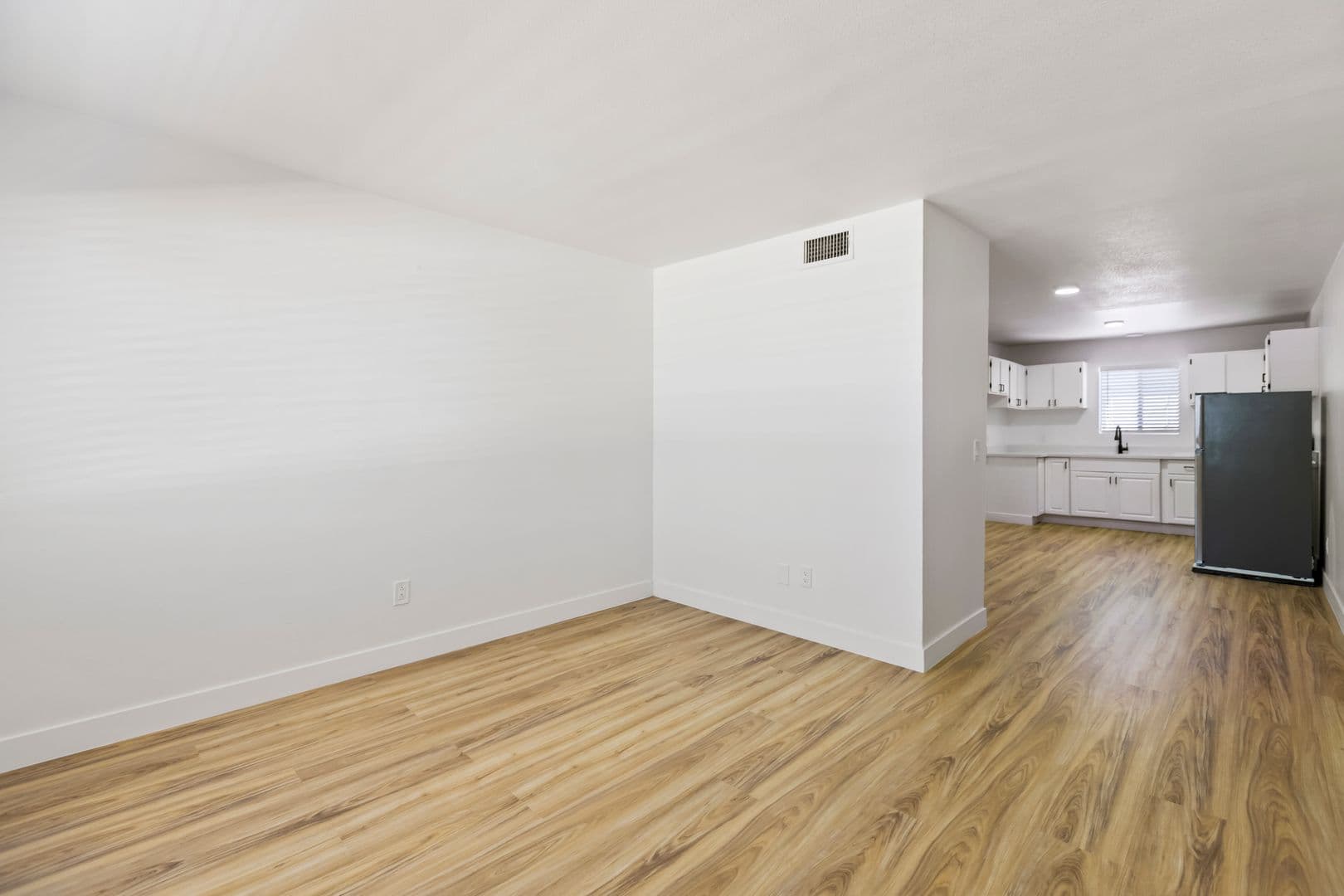 Las Vegas Apartment: 241 W Philadelphia Avenue