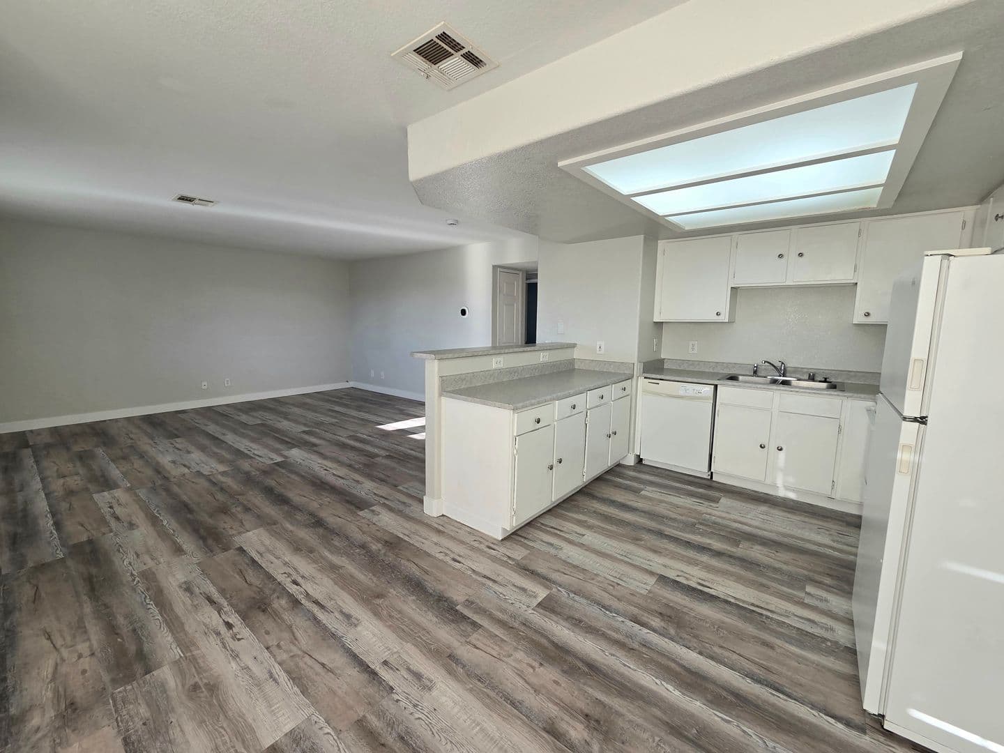 Las Vegas Apartment: 2201 James Bilbray Drive