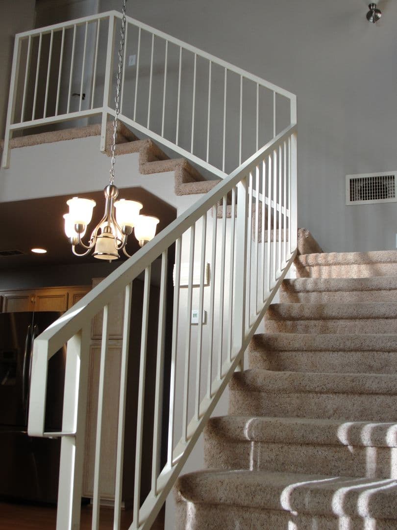 Las Vegas Townhome: 5258 Steinbrenner Ln