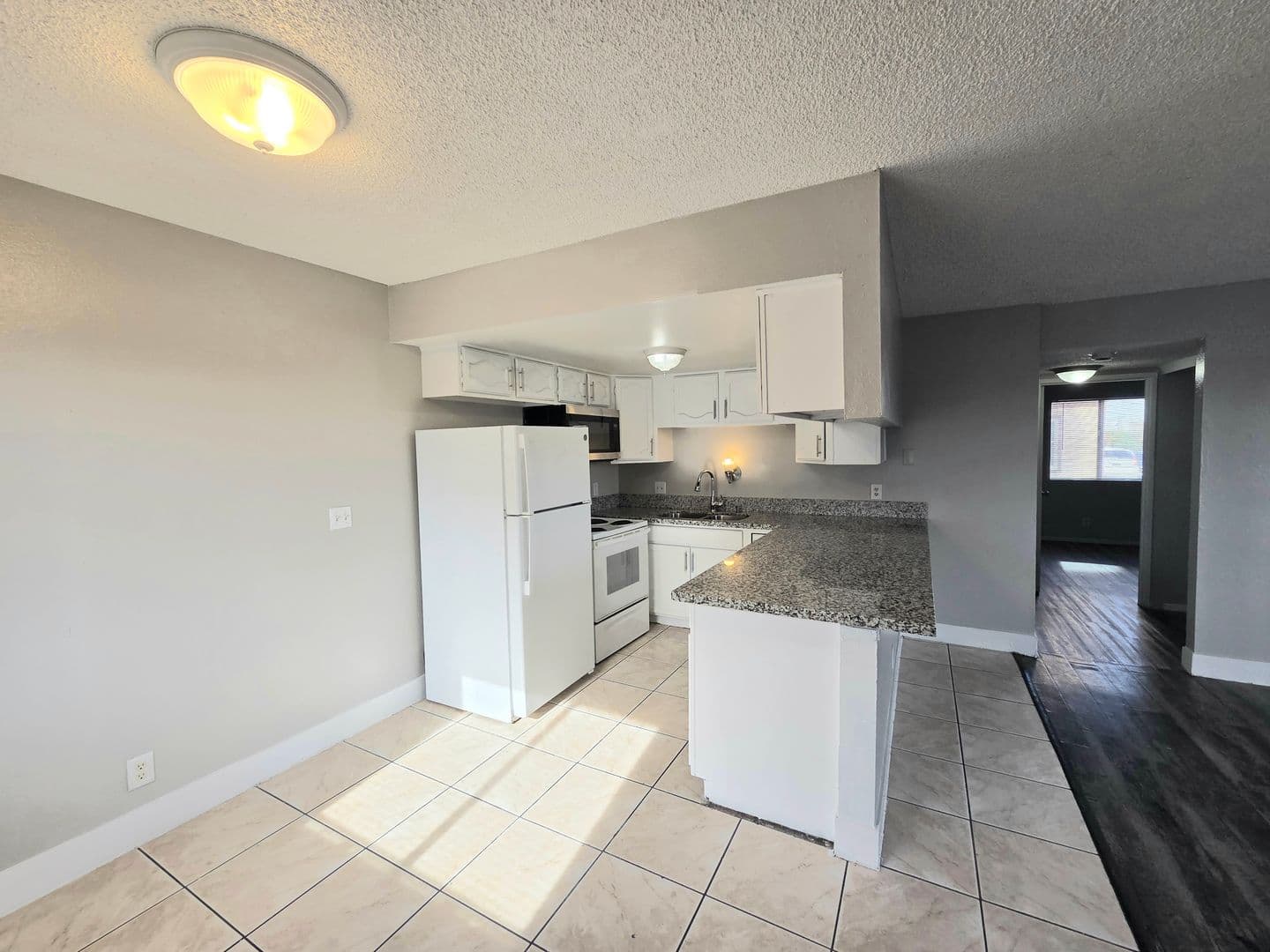 Henderson Apartment: 152 Judy Lane