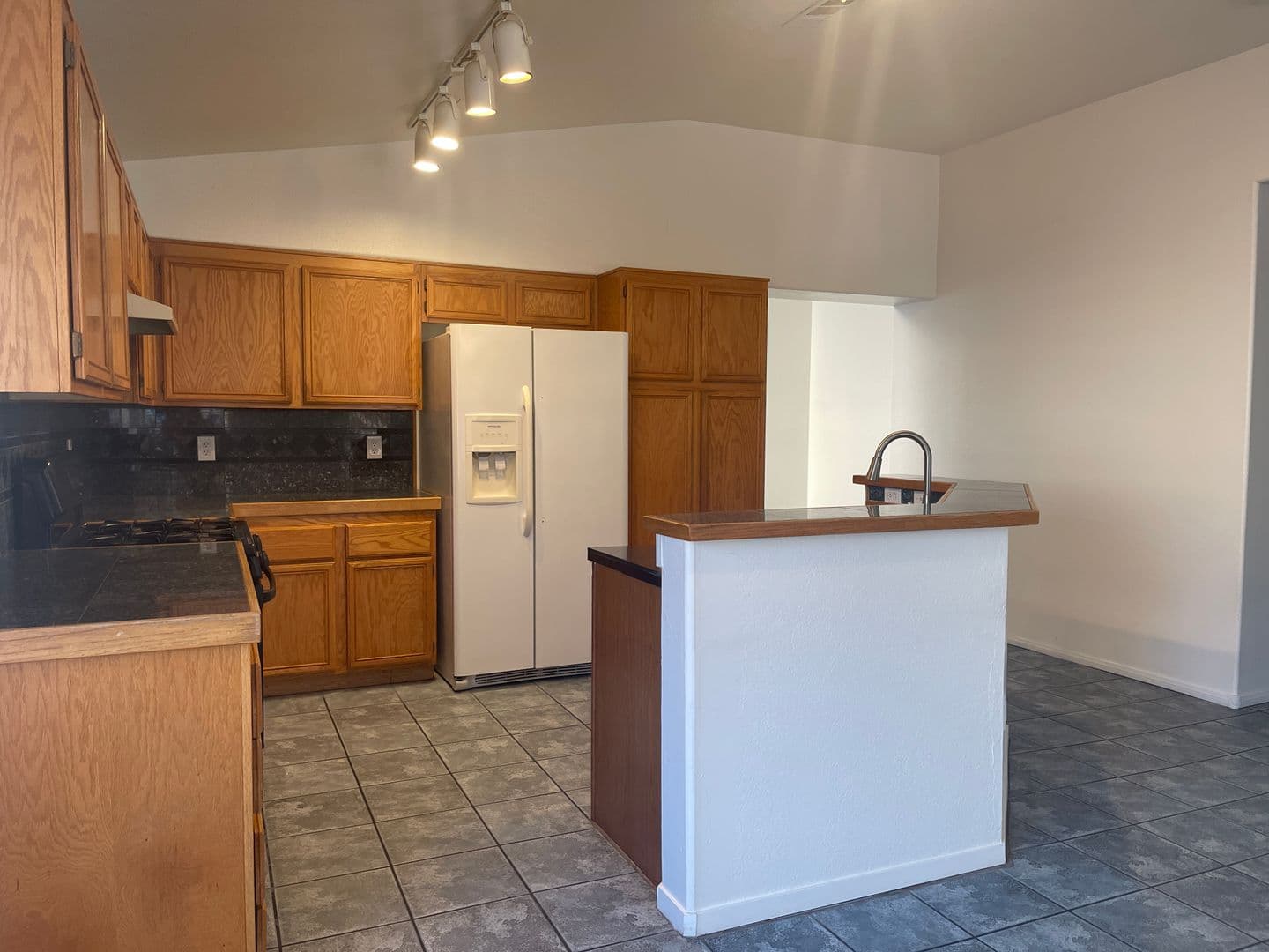 Las Vegas House: 1889 Blue Ribbon Dr