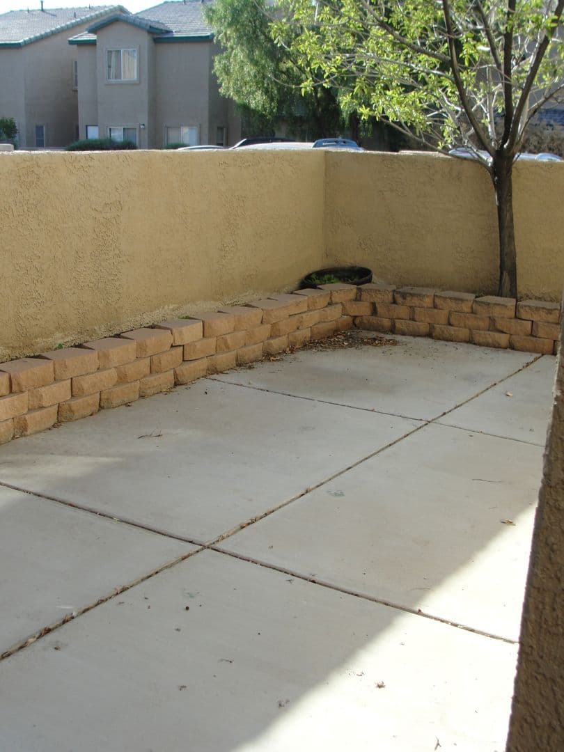 Las Vegas Townhome: 5258 Steinbrenner Ln