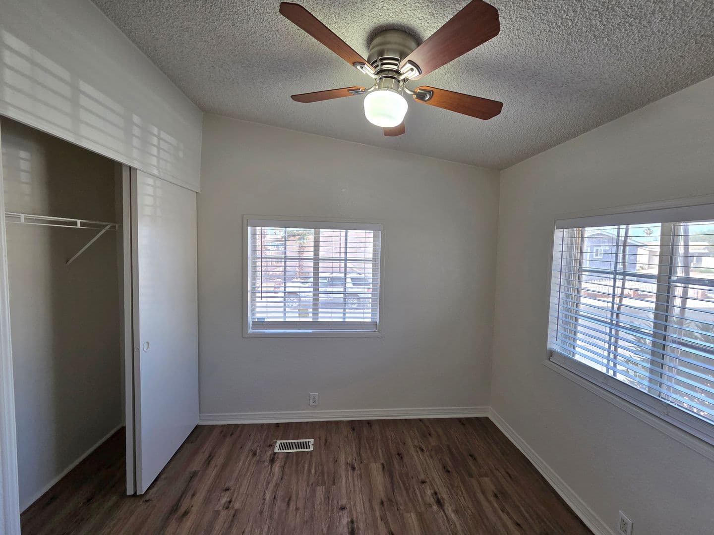 Las Vegas House: 5914 Sassy Rose Drive