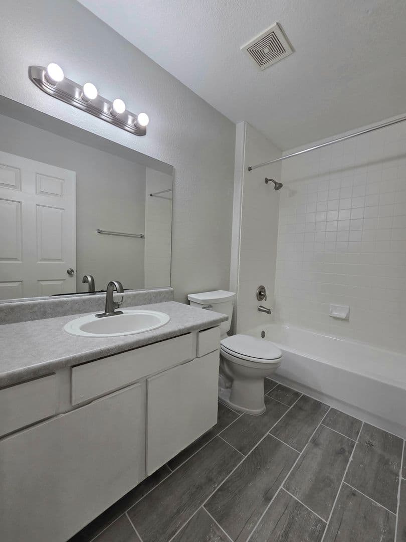 Las Vegas Apartment: 2201 James Bilbray Drive