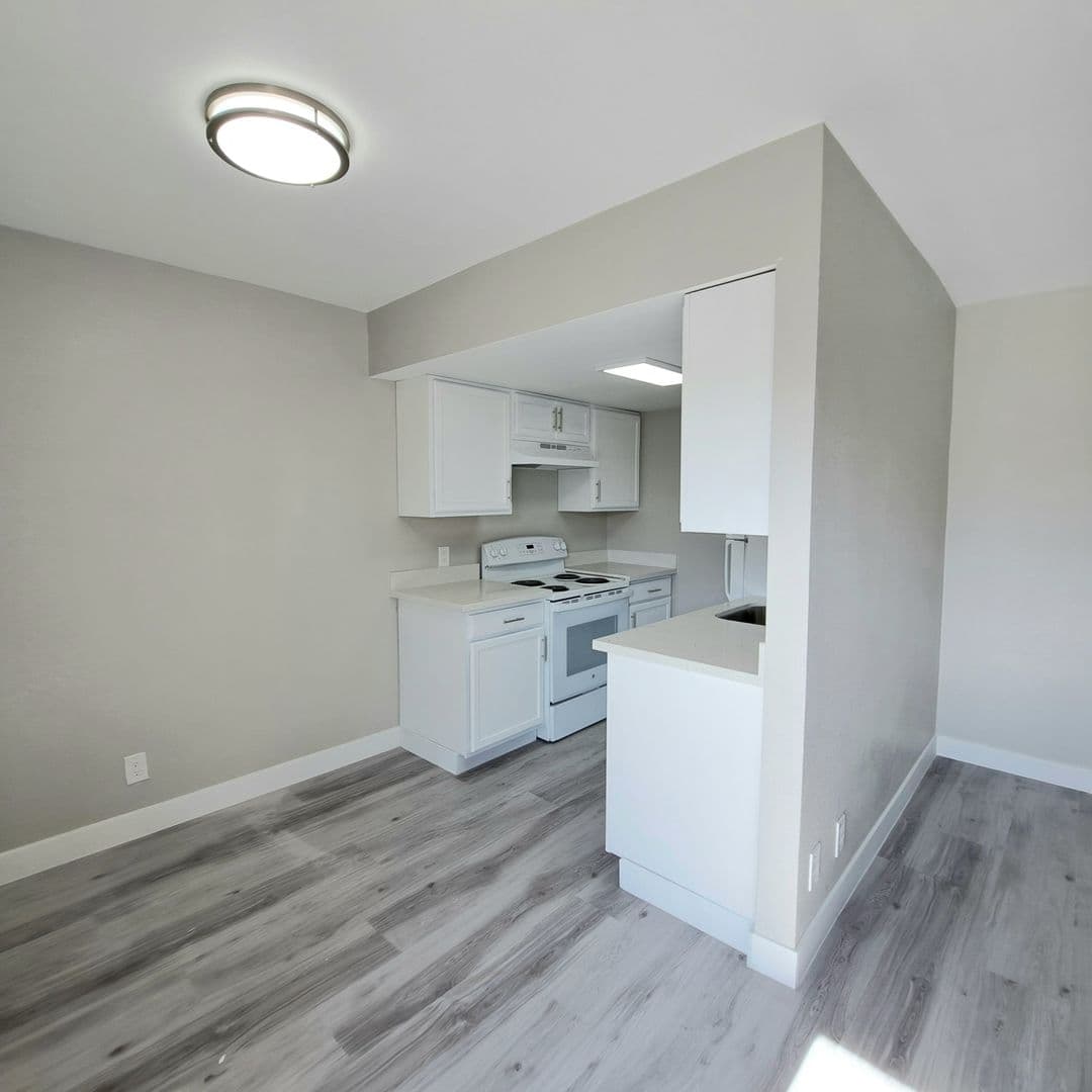 Las Vegas Apartment: 2556 South Van Patten Street