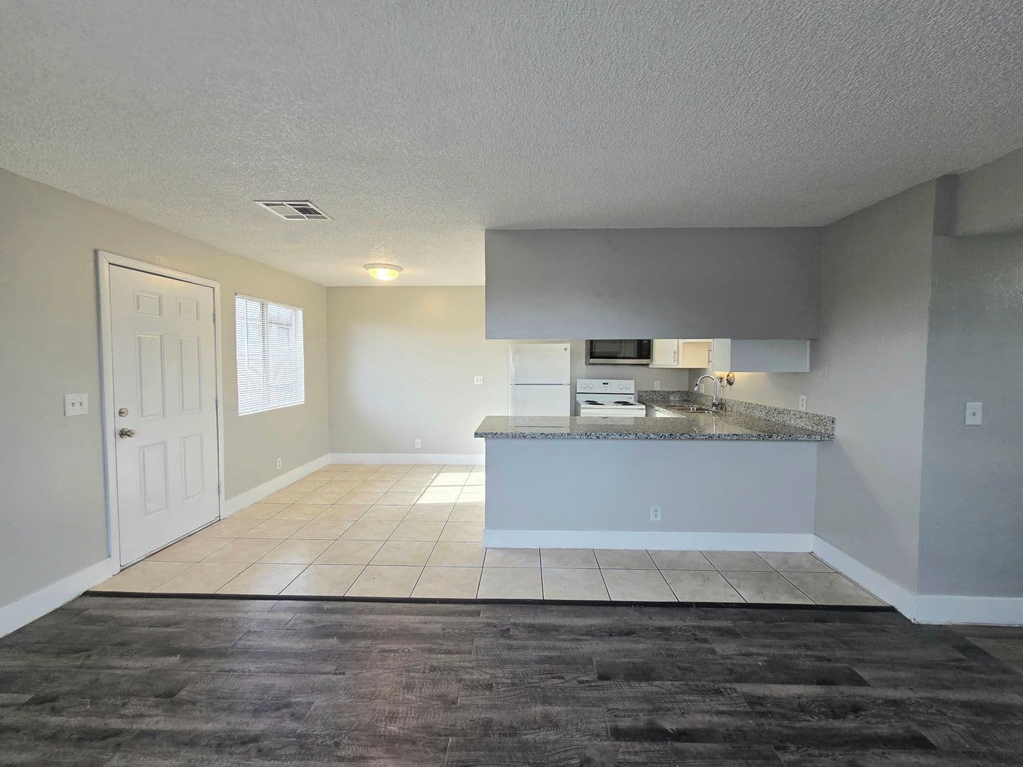 Henderson Apartment: 152 Judy Lane