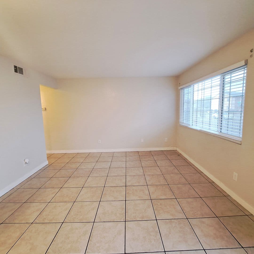 Las Vegas Apartment: 4368 Vornsand Drive