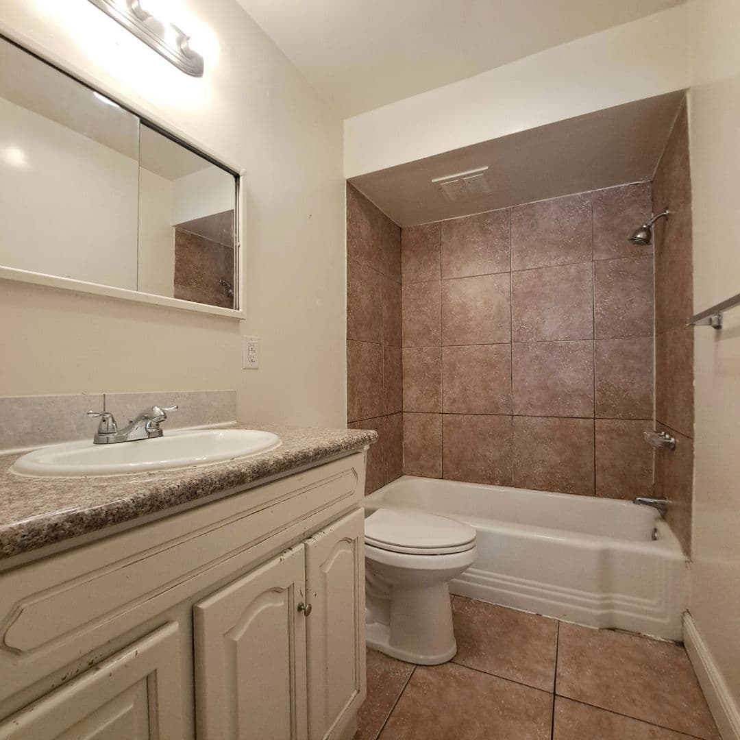 Las Vegas Apartment: 2556 South Van Patten Street