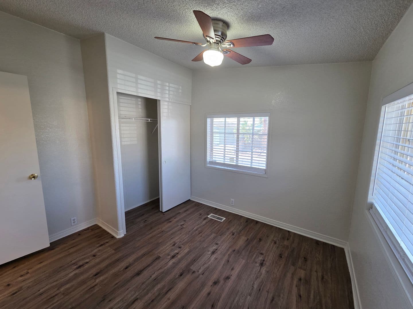 Las Vegas House: 5914 Sassy Rose Drive
