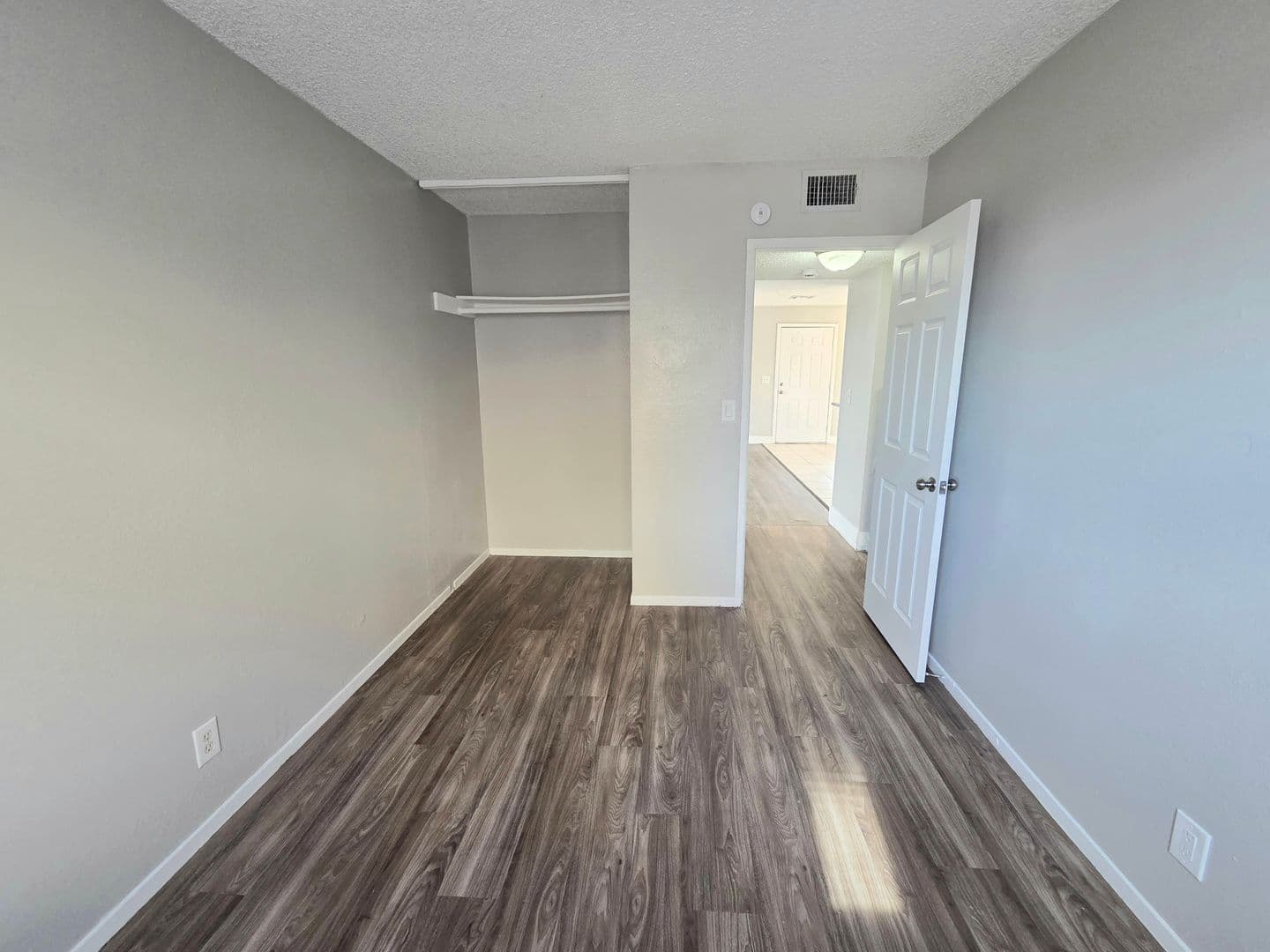 Henderson Apartment: 152 Judy Lane