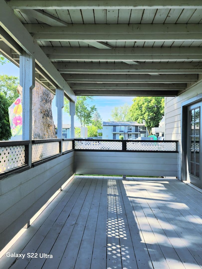 West Richland Apartment: 531 S. 38th Ave