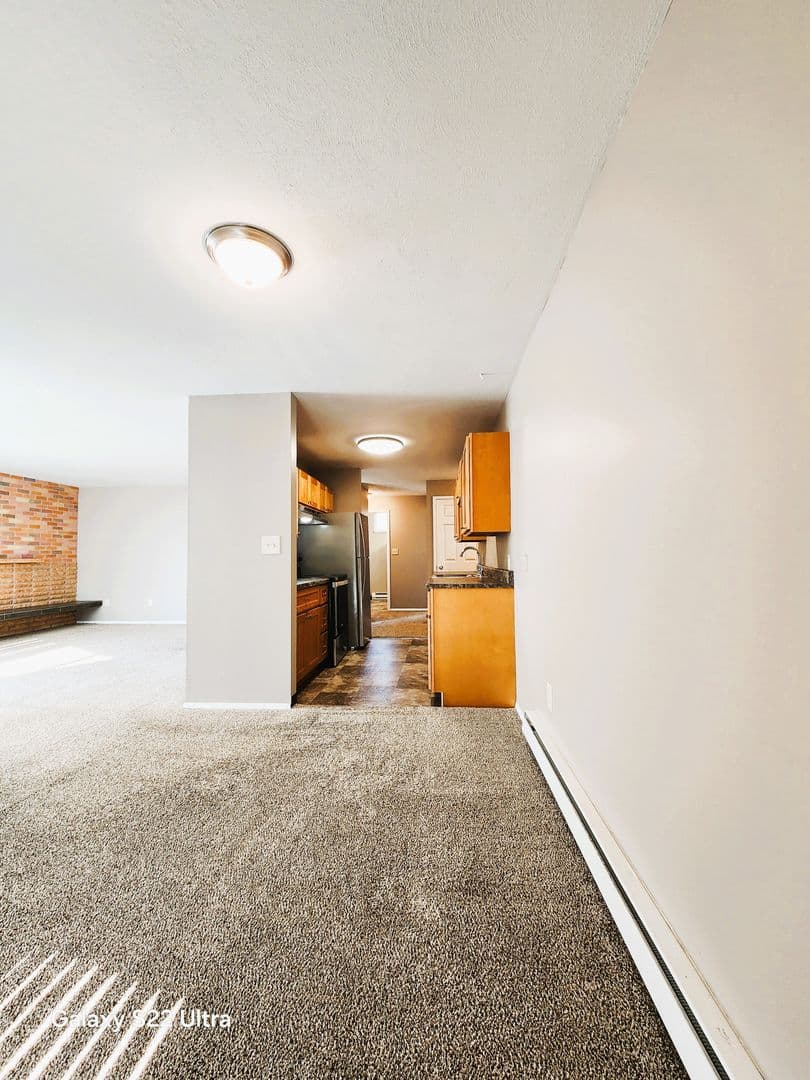 Richland Apartment: 160 Van Giesen