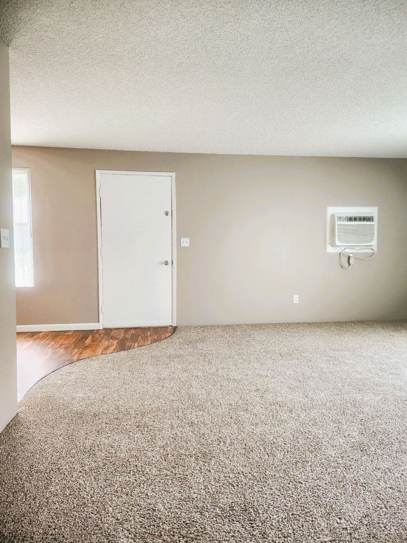 West Richland Apartment: 531 S. 38th Ave