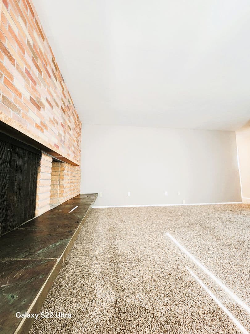 Richland Apartment: 160 Van Giesen