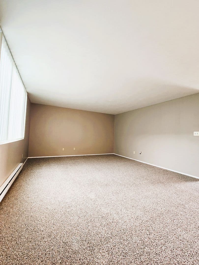Richland Apartment: 160 Van Giesen