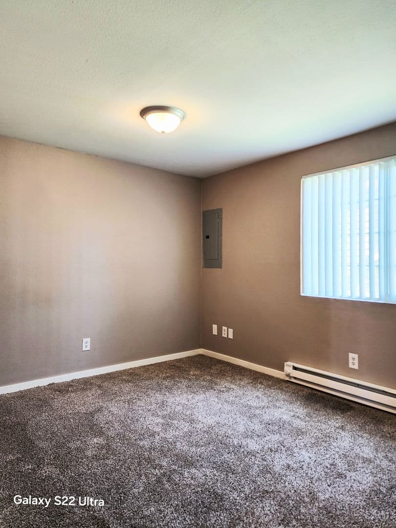West Richland Apartment: 531 S. 38th Ave