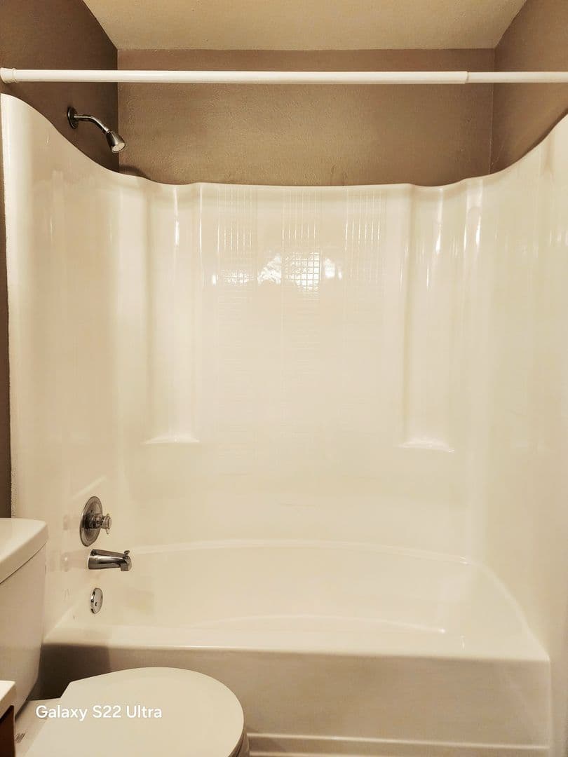 West Richland Apartment: 531 S. 38th Ave
