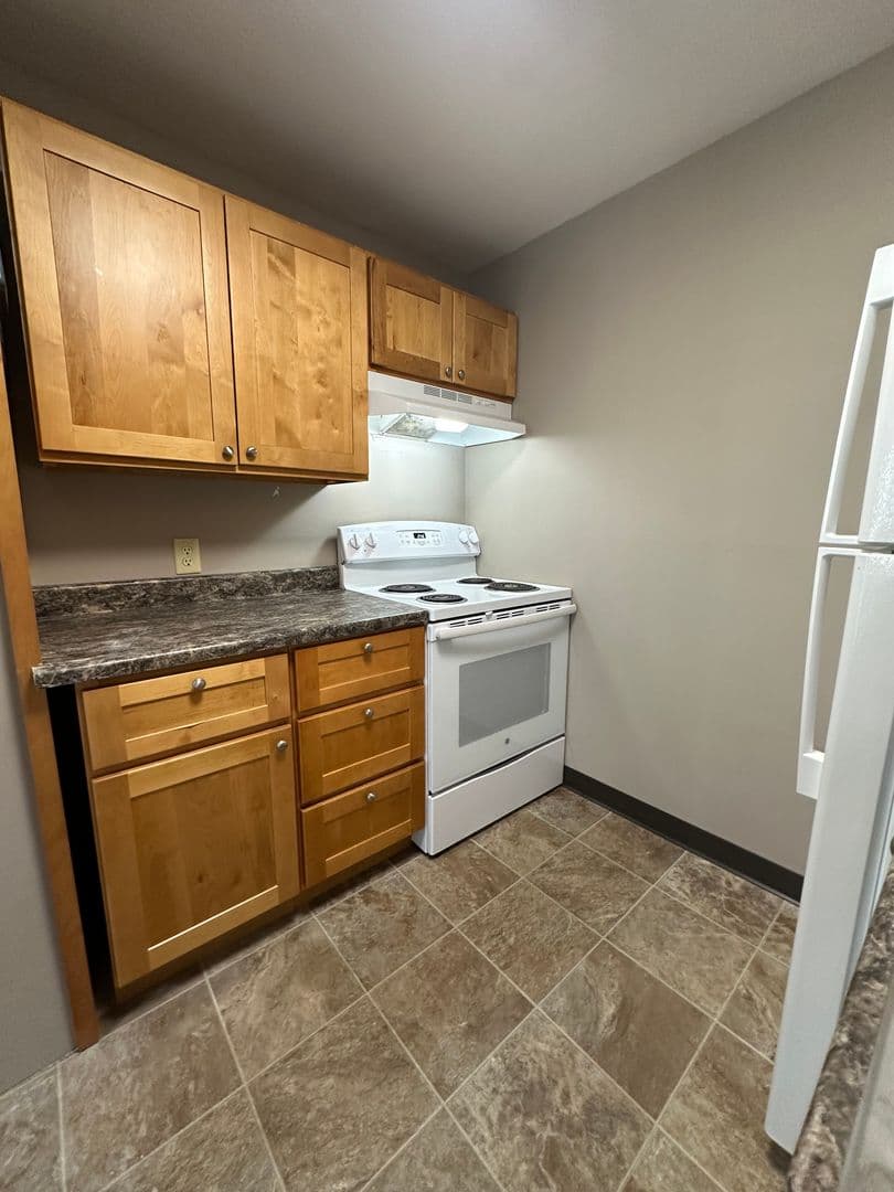 Richland Apartment: 160 Van Giesen