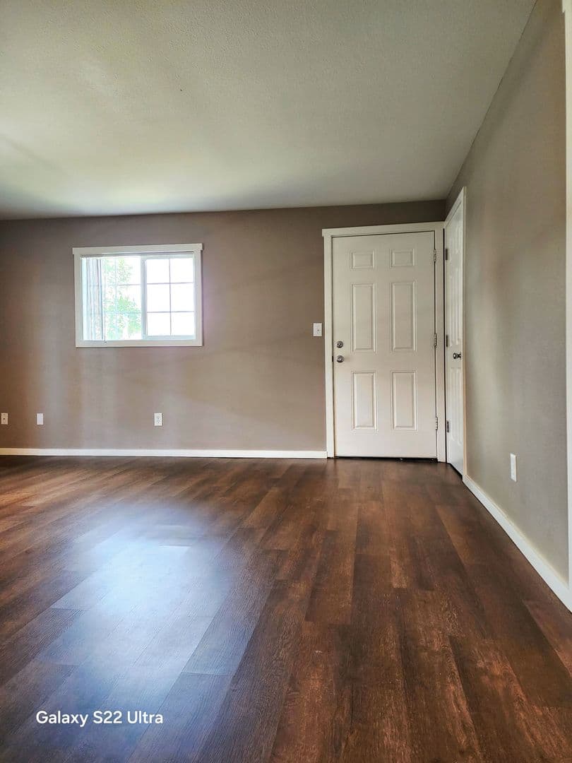 West Richland Apartment: 531 S. 38th Ave