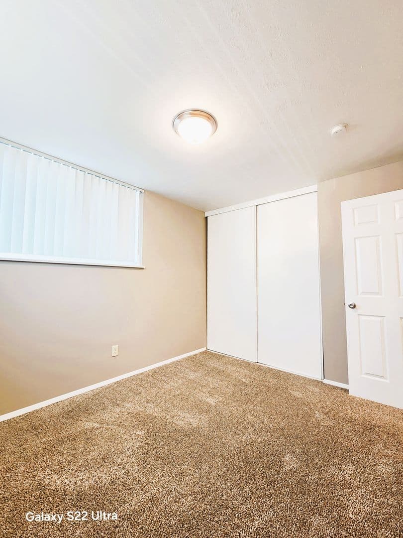 Richland Apartment: 160 Van Giesen