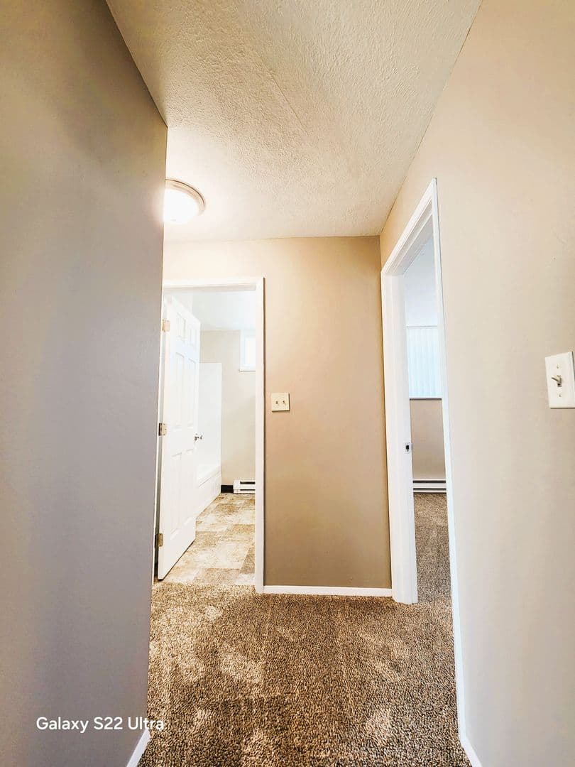 Richland Apartment: 160 Van Giesen