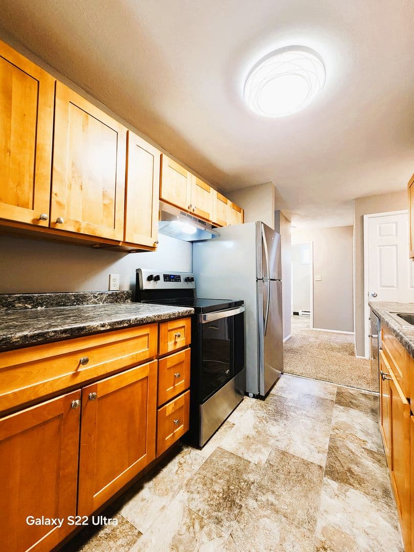 Richland Apartment: 160 Van Giesen