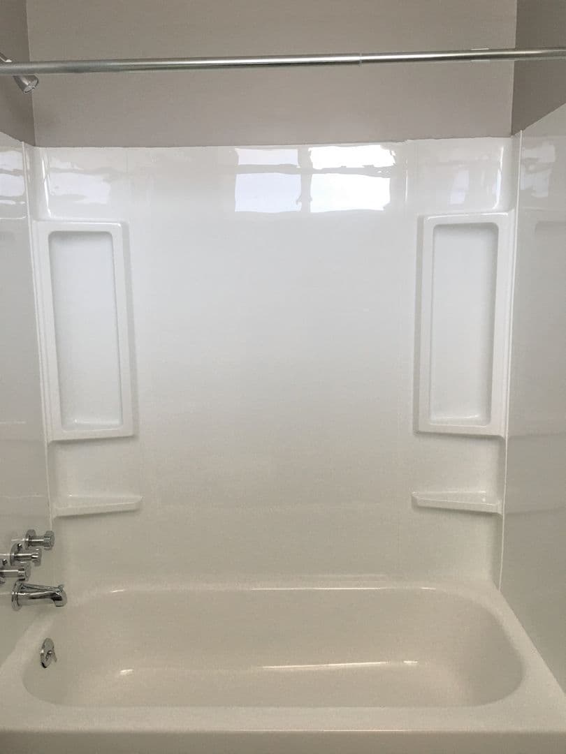 Richland Apartment: 160 Van Giesen