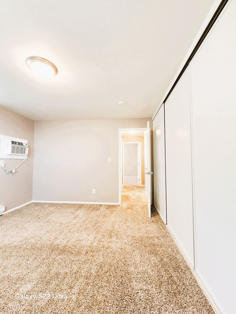 Richland Apartment: 160 Van Giesen