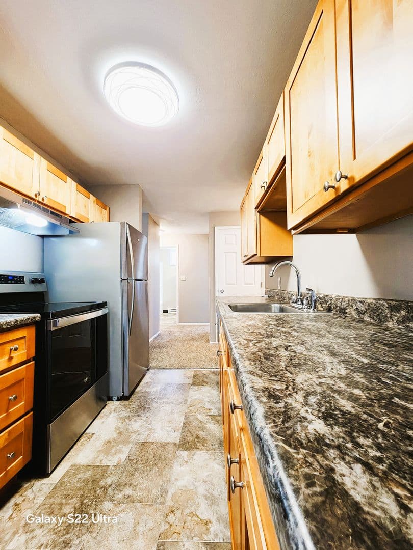 Richland Apartment: 160 Van Giesen