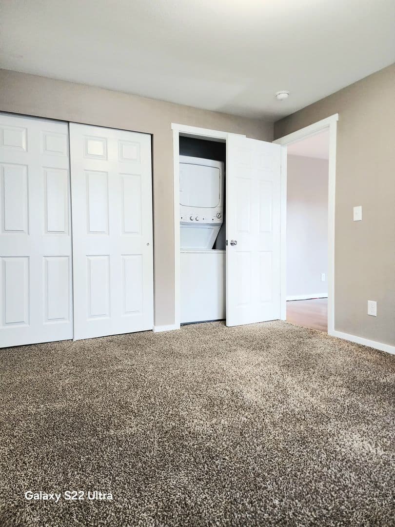 West Richland Apartment: 531 S. 38th Ave